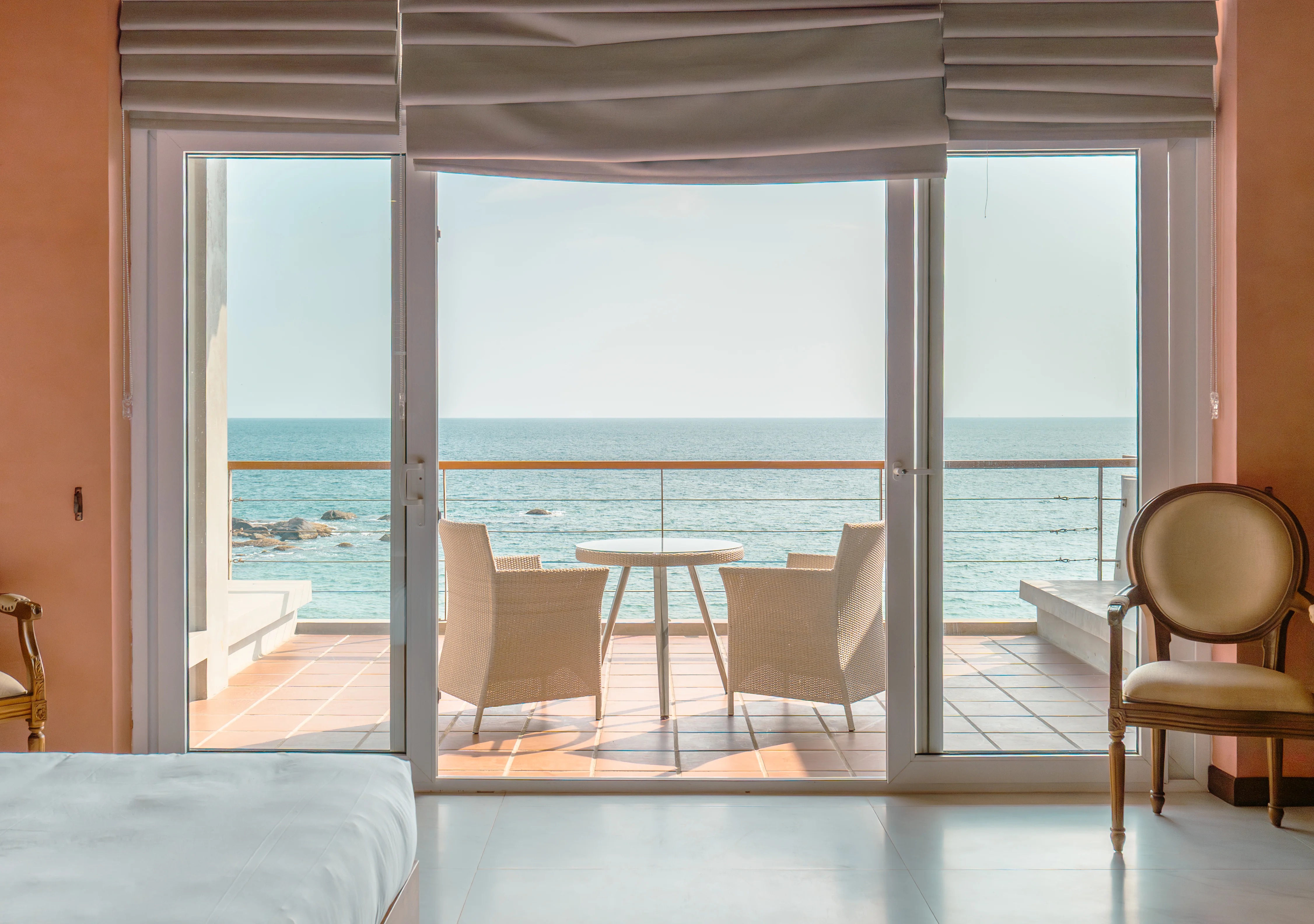 Twin Room - Balcony View