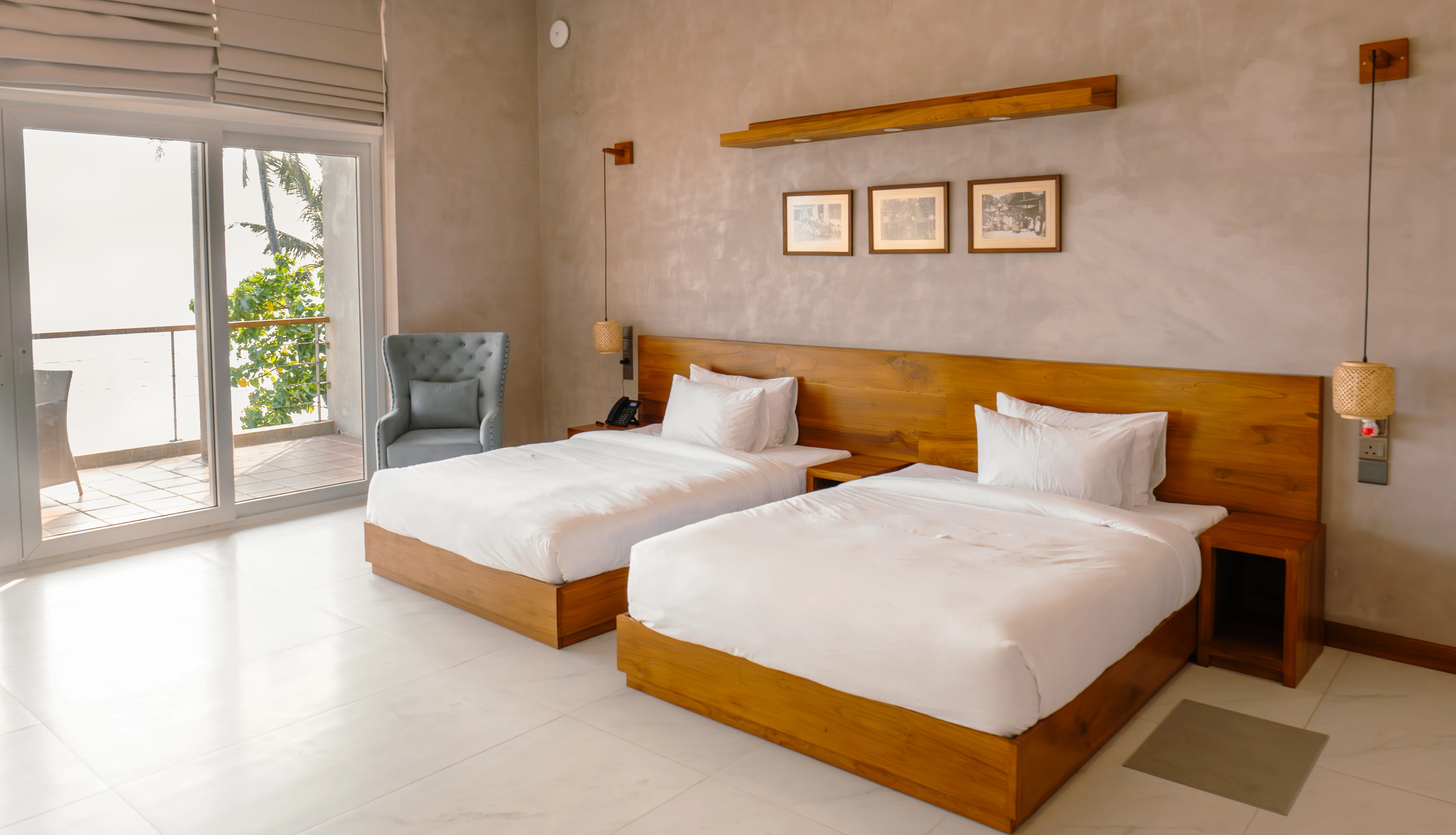 Twin Room - Bed Detail